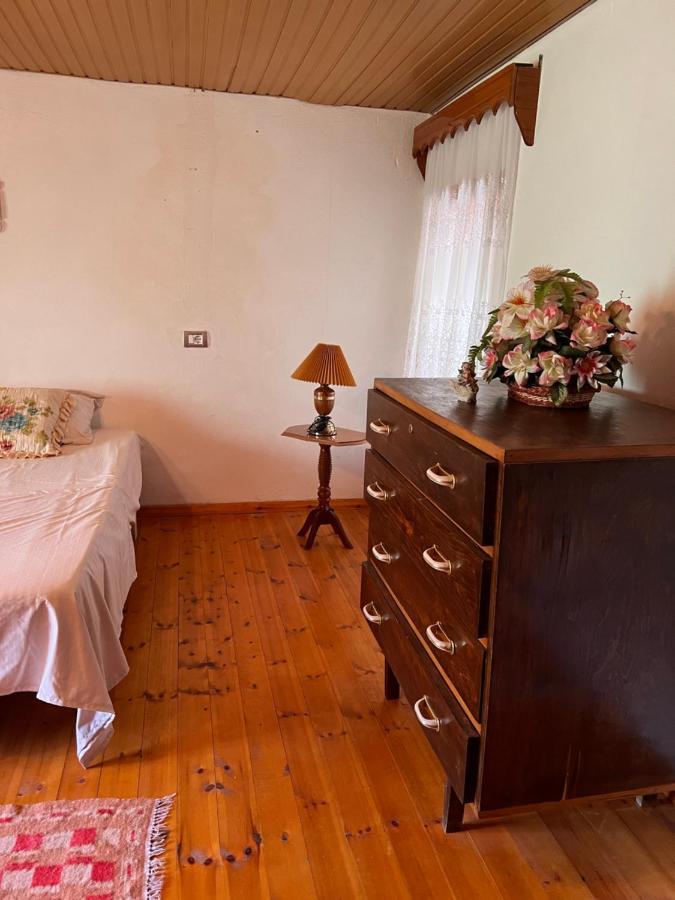 Habitación en casa particular Goni